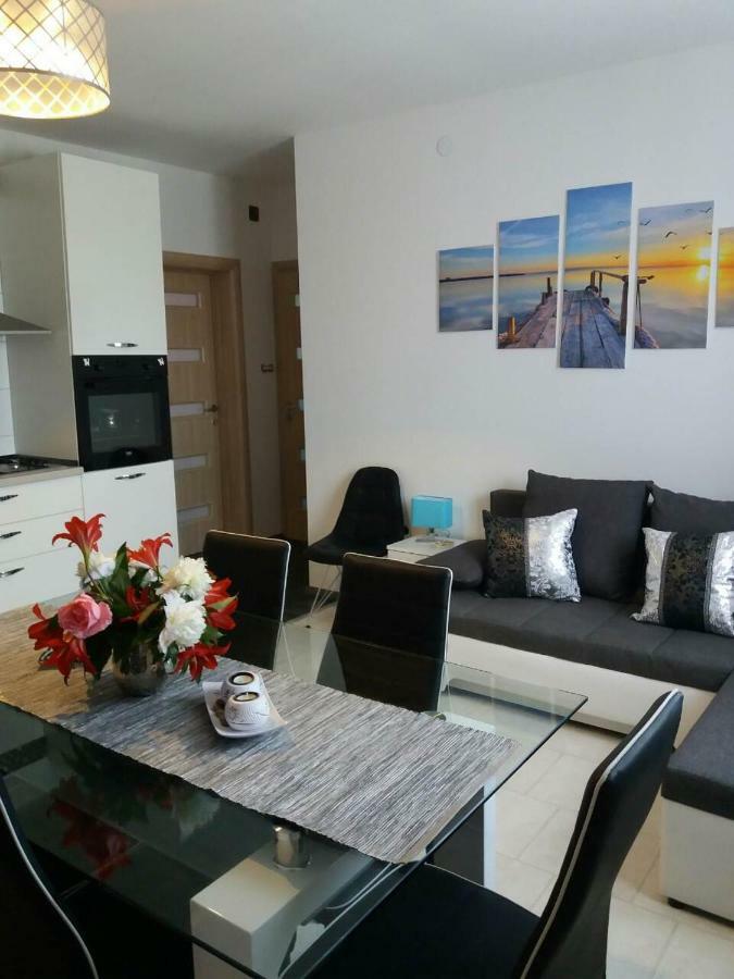 Apartmani Tajana Sukosan Bagian luar foto